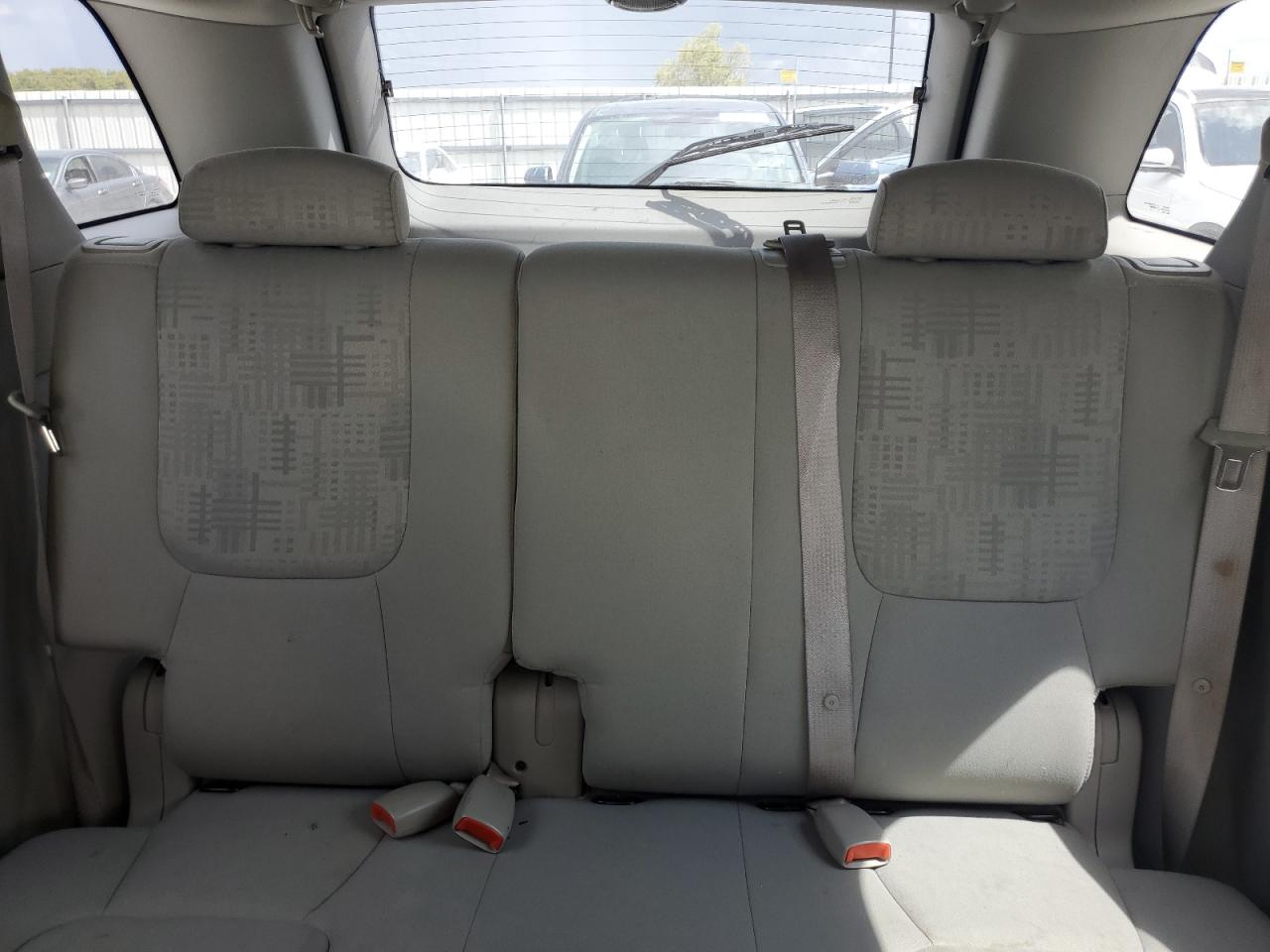 2006 Chevrolet Equinox Ls VIN: 2CNDL13F166182205 Lot: 70581525