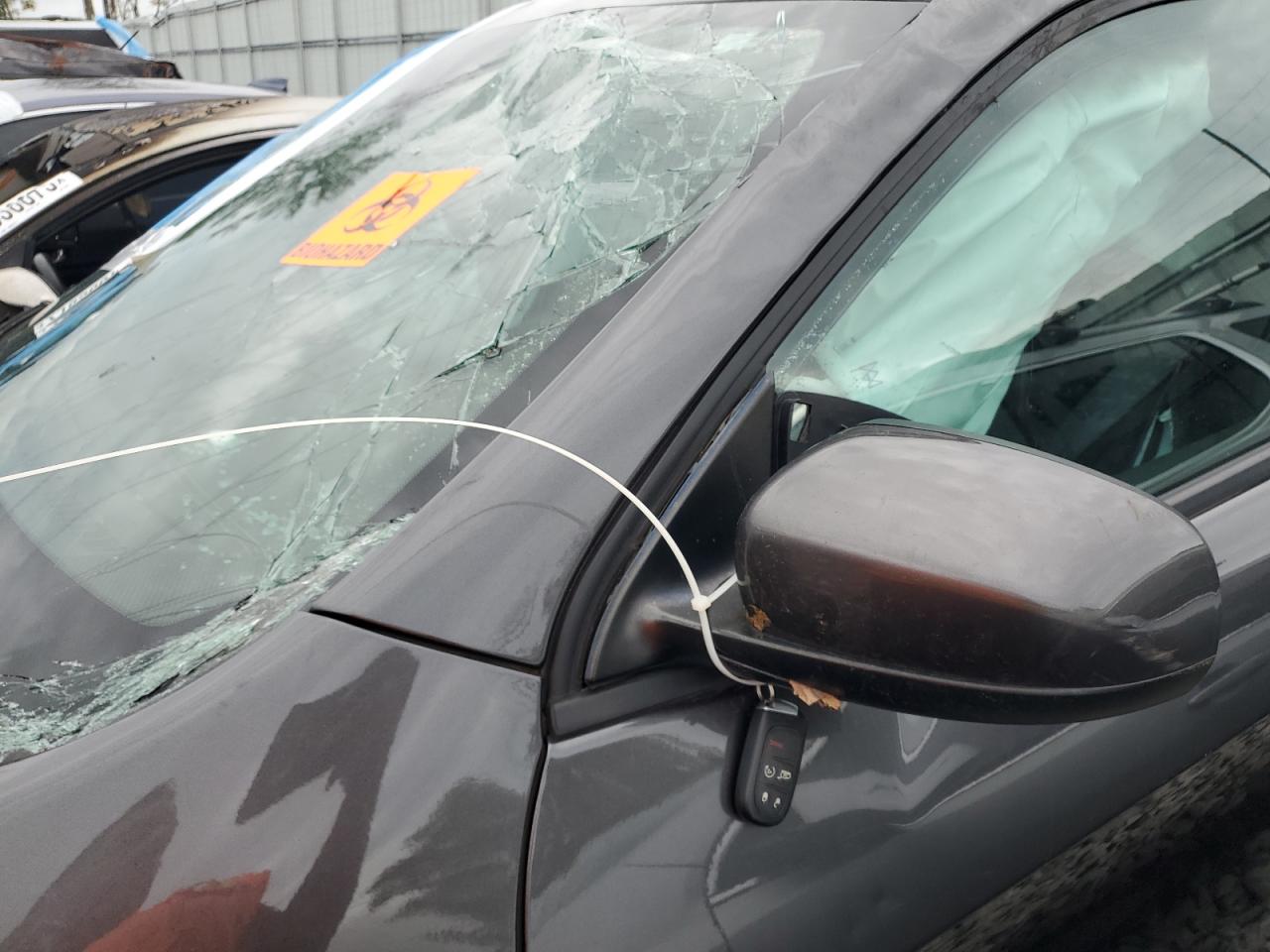 2016 Jeep Cherokee Latitude VIN: 1C4PJLCB1GW284028 Lot: 81548485