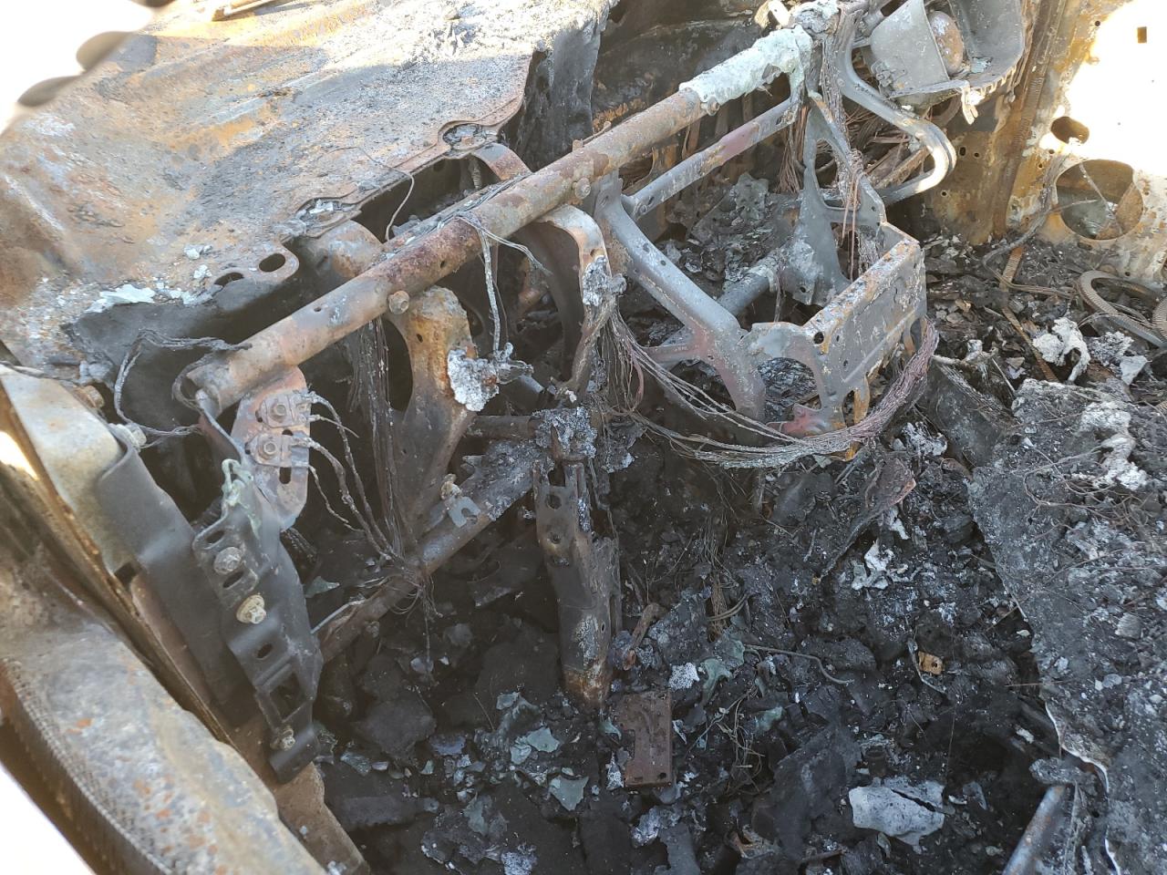 2017 Ford Escape Se VIN: 1FMCU9GD3HUE04845 Lot: 82124115