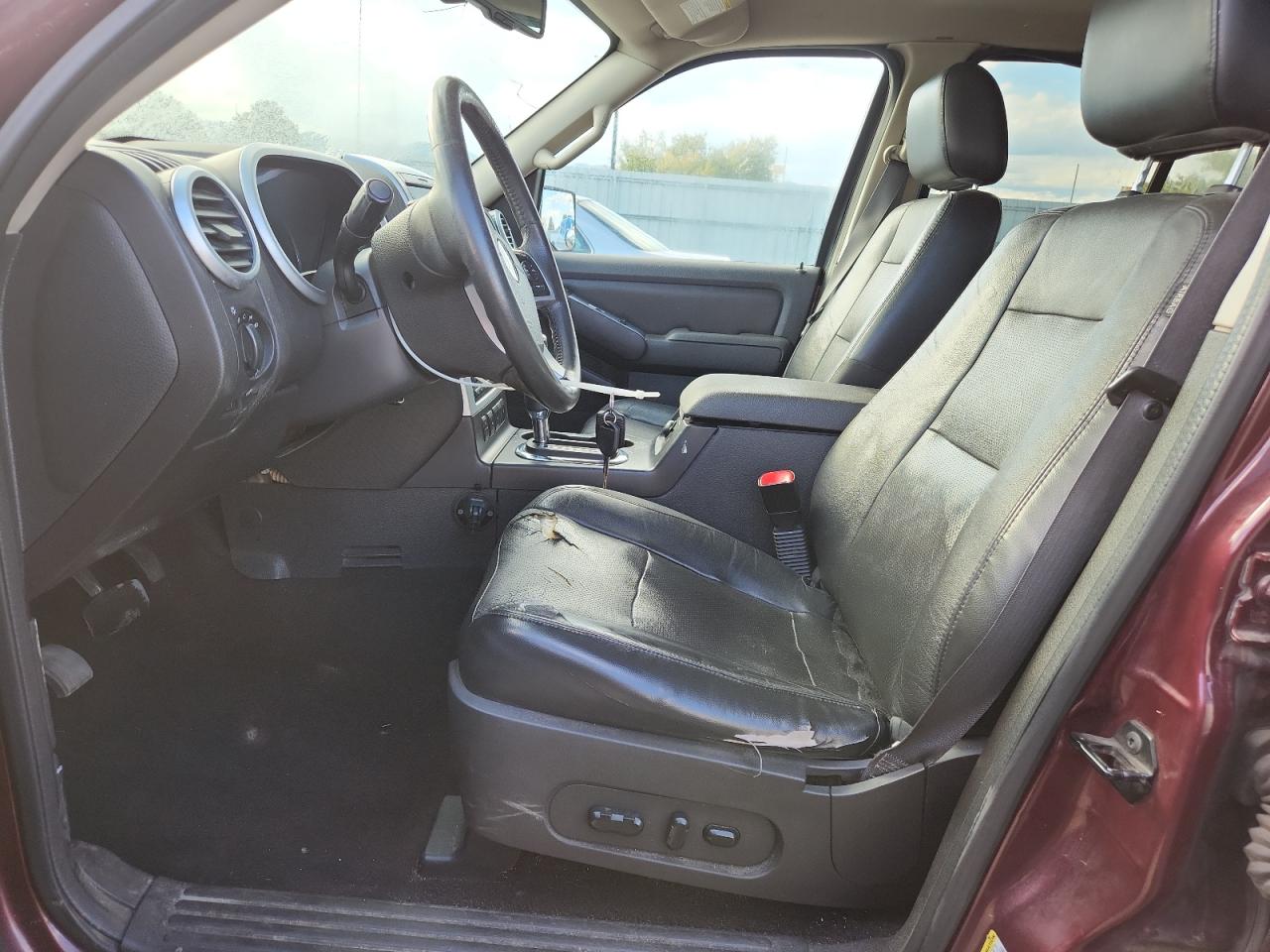 2007 Mercury Mountaineer Luxury VIN: 4M2EU47E67UJ11443 Lot: 84563215