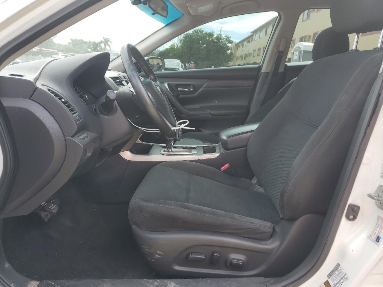 2015 Nissan Altima 2.5 VIN: 1N4AL3AP6FC258223 Lot: 84588285