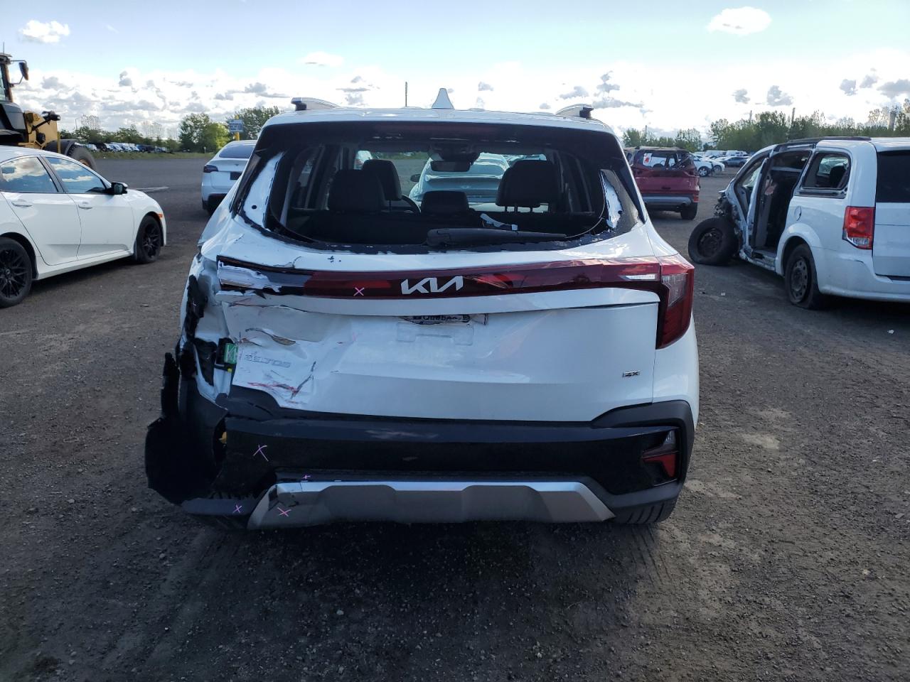 2024 Kia Seltos Sx VIN: KNDETCA74R7612152 Lot: 71874145