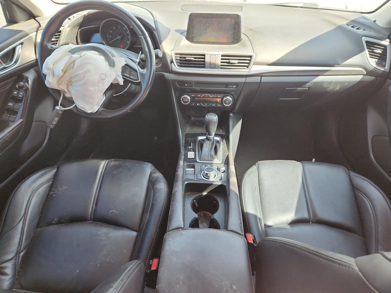 2018 Mazda 3 Touring VIN: 3MZBN1L3XJM202653 Lot: 82115015