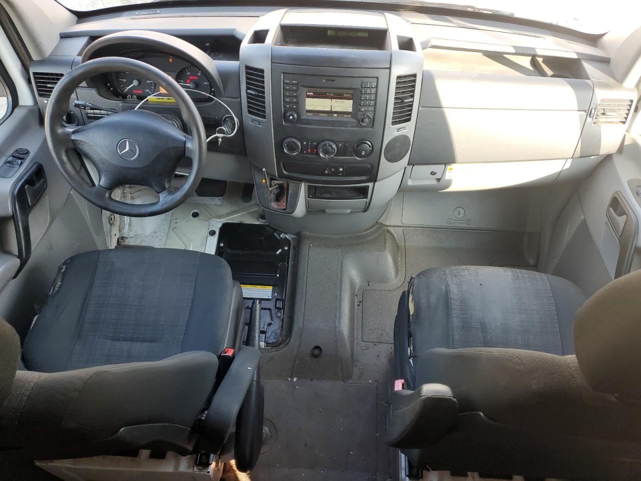 2016 Mercedes-Benz Sprinter 2500 VIN: WD3PE7DD5GP204939 Lot: 83769025