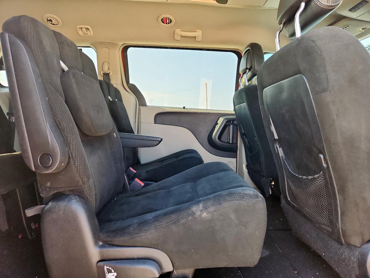 2015 Chrysler Town & Country Touring VIN: 2C4RC1BG8FR618454 Lot: 81450415