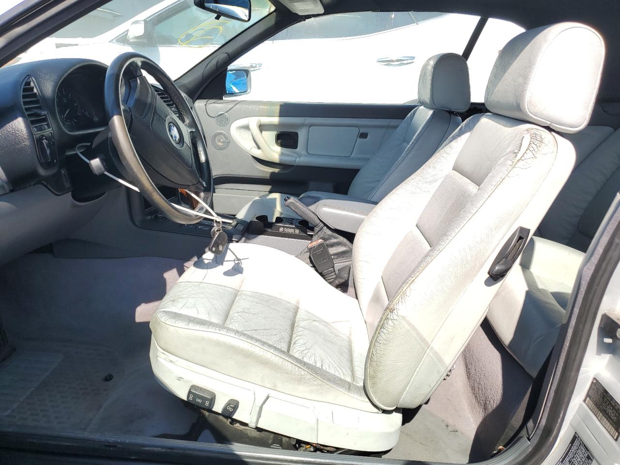 1998 BMW 328 Ic Automatic VIN: WBABK8330WEY90287 Lot: 80533895