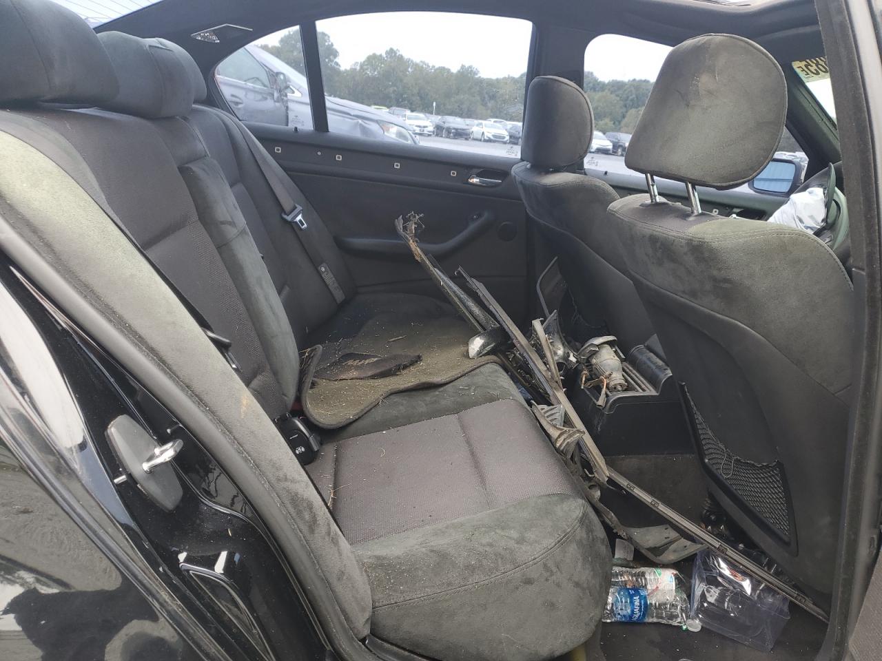 2005 BMW 330 I VIN: WBAEV53475KM08572 Lot: 81801885