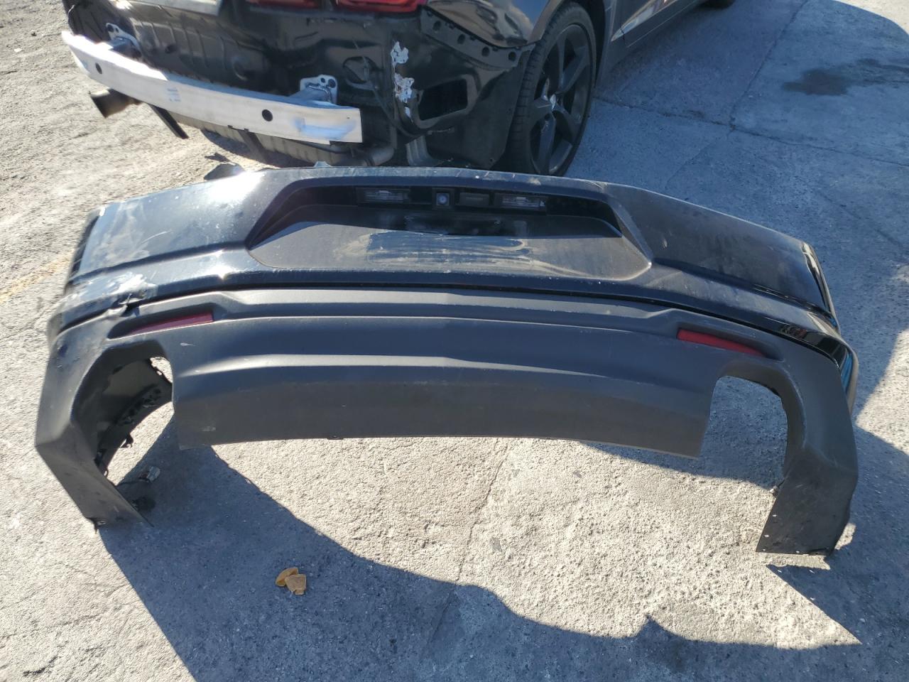 2019 Chevrolet Camaro Ls VIN: 1G1FB3DX5K0138979 Lot: 81701755