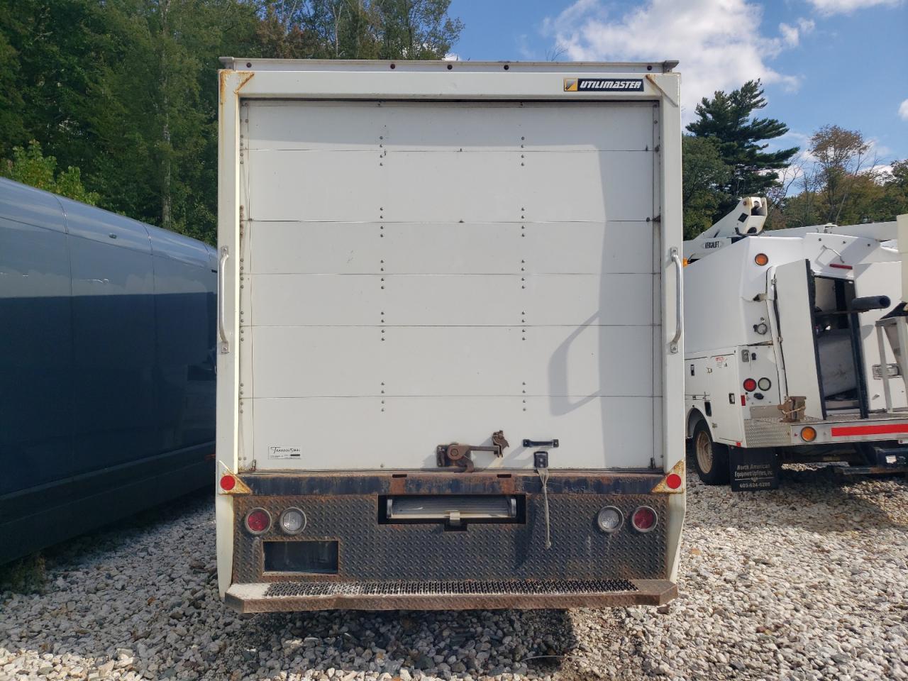 2022 Ford Econoline E350 Super Duty Cutaway Van VIN: 1FDWE3FNXNDC14196 Lot: 80861815