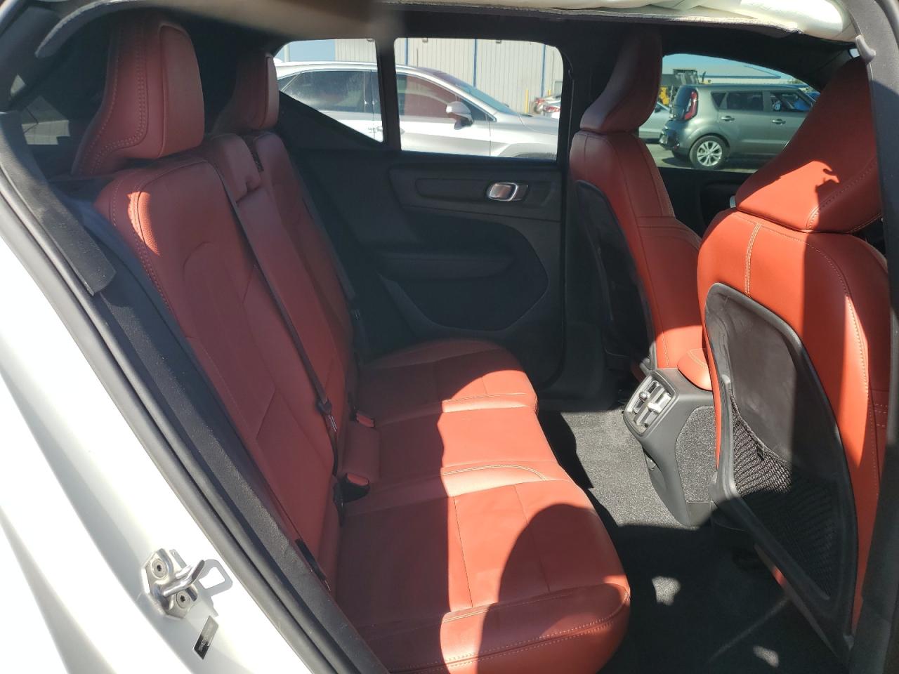 2019 Volvo Xc40 T5 Momentum VIN: YV4162UK5K2116986 Lot: 71368985