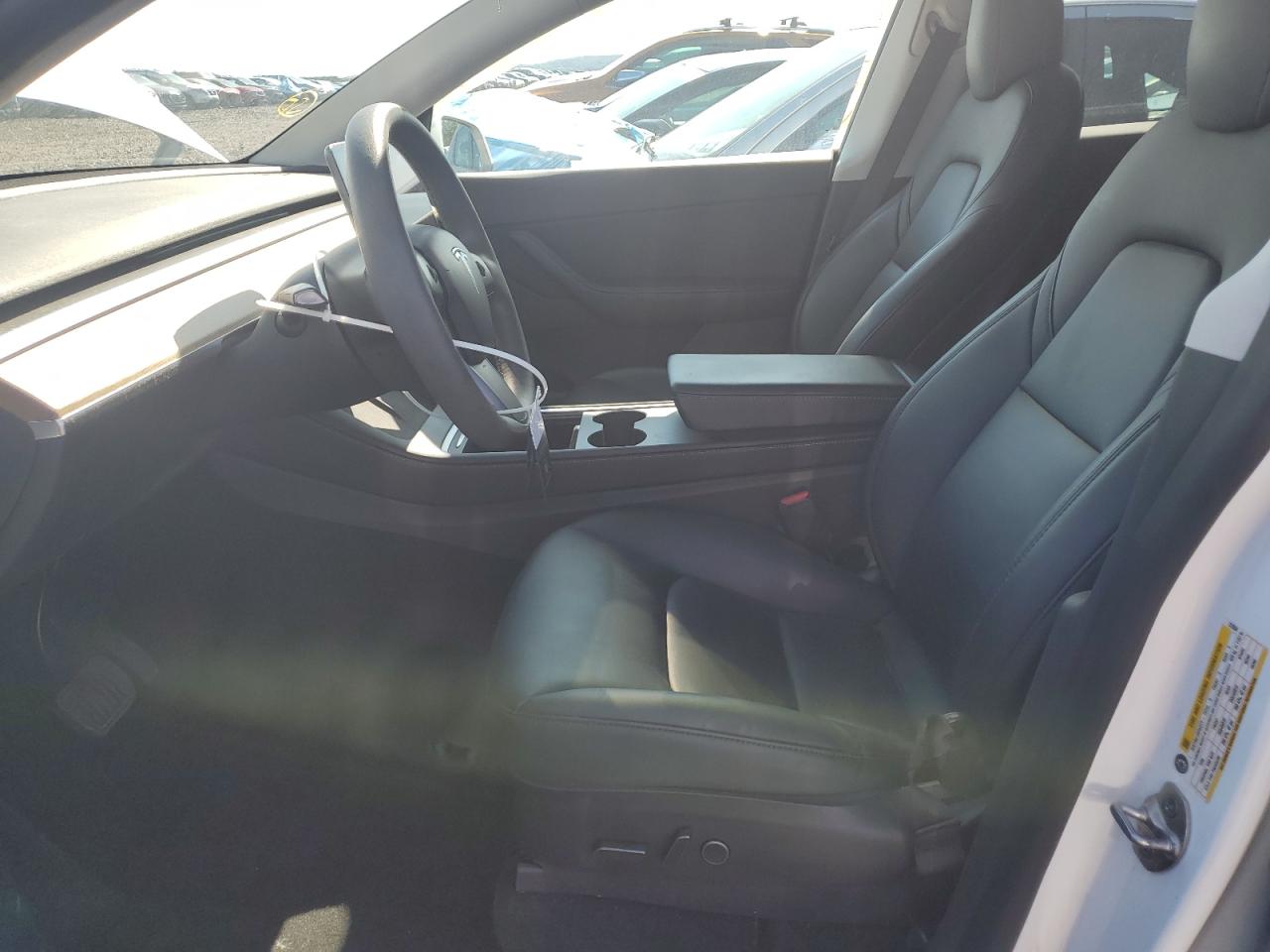 2021 Tesla Model Y VIN: 5YJYGDEE6MF257004 Lot: 70200635