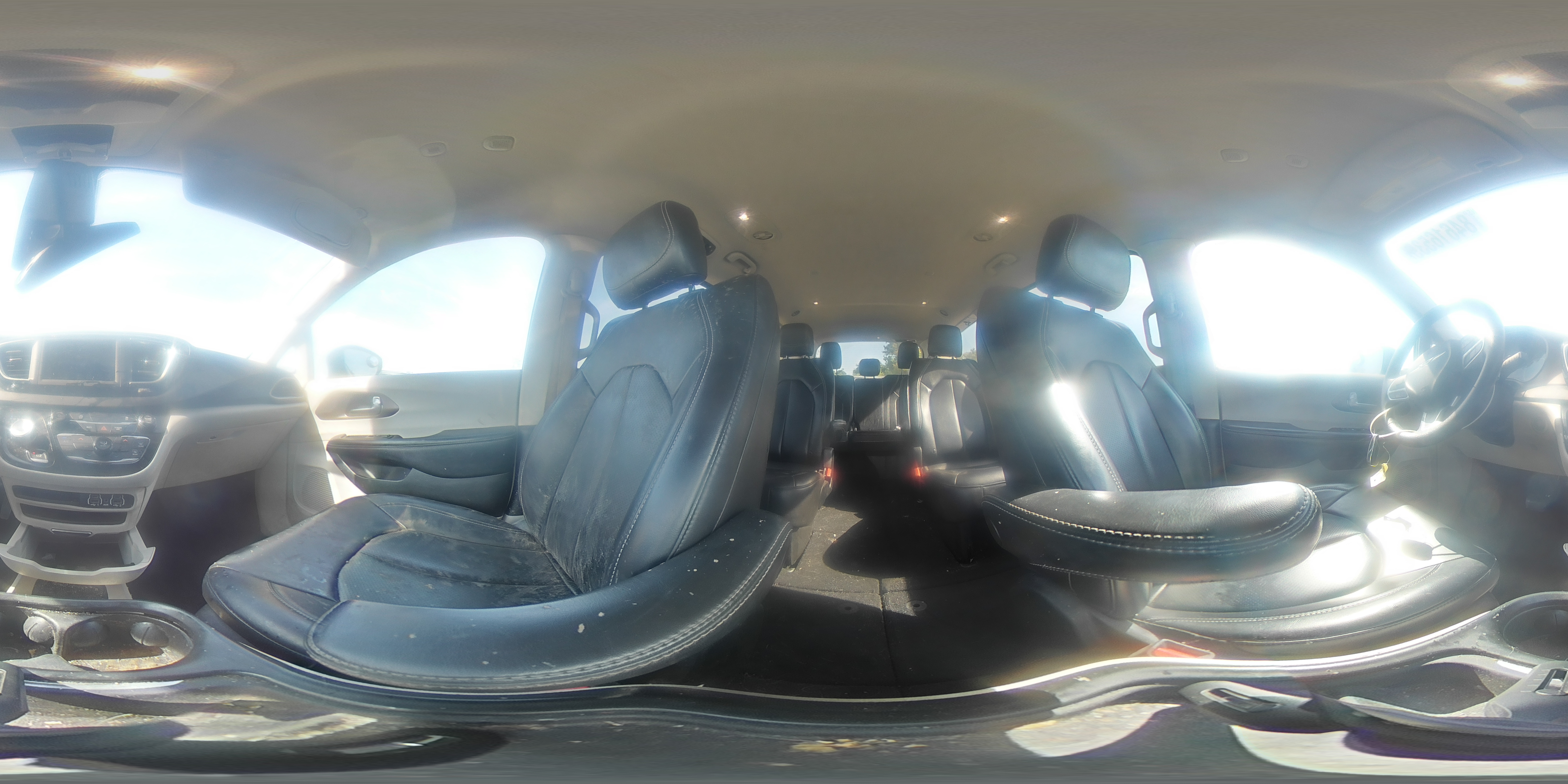 2021 Chrysler Voyager Lxi VIN: 2C4RC1DG4MR506647 Lot: 84616535