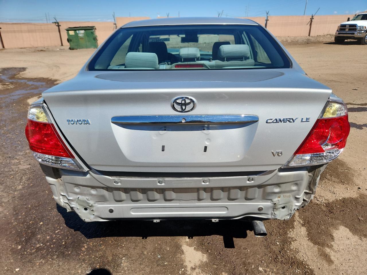 2005 Toyota Camry Le VIN: 4T1BF30K45U105243 Lot: 80756875