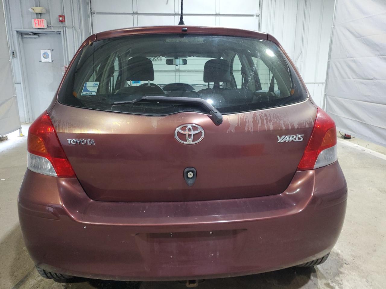 2010 Toyota Yaris VIN: JTDKT4K38A5319925 Lot: 72001805