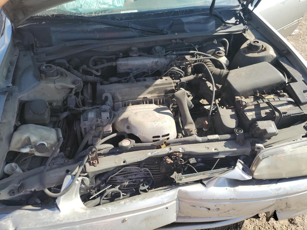 2000 Toyota Camry Ce VIN: 4T1BG22K1YU002242 Lot: 83943385