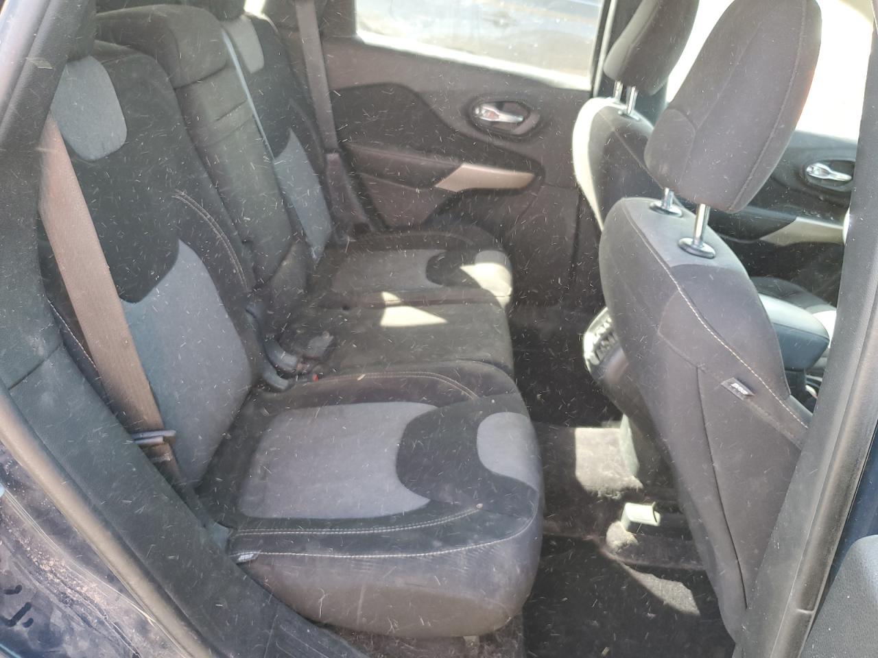 2018 Jeep Cherokee Latitude VIN: 1C4PJLCB7JD595417 Lot: 84596825