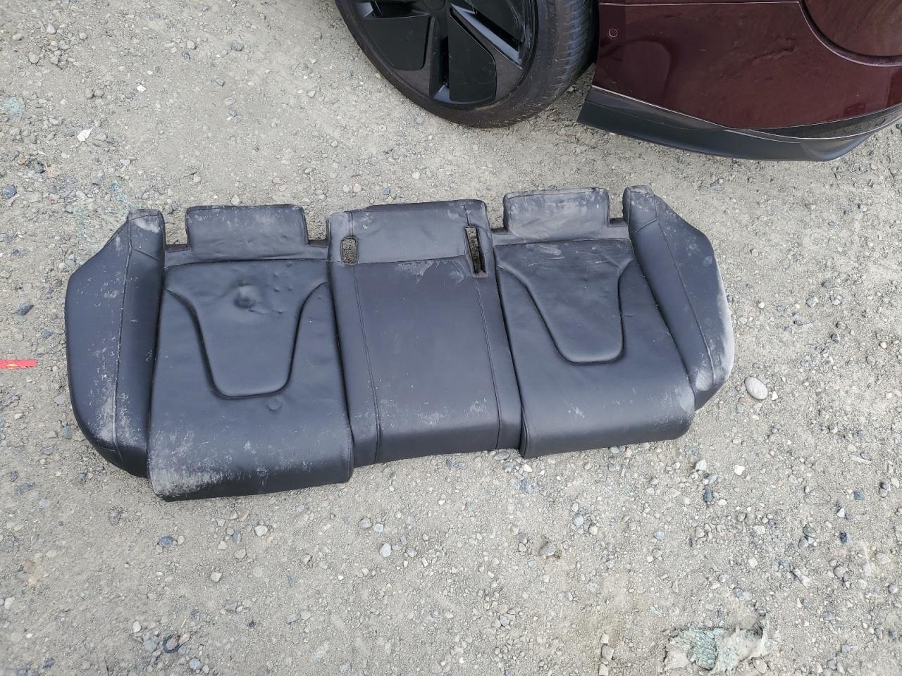 2013 Audi A4 Premium VIN: WAUAFAFL4DN050786 Lot: 81921005