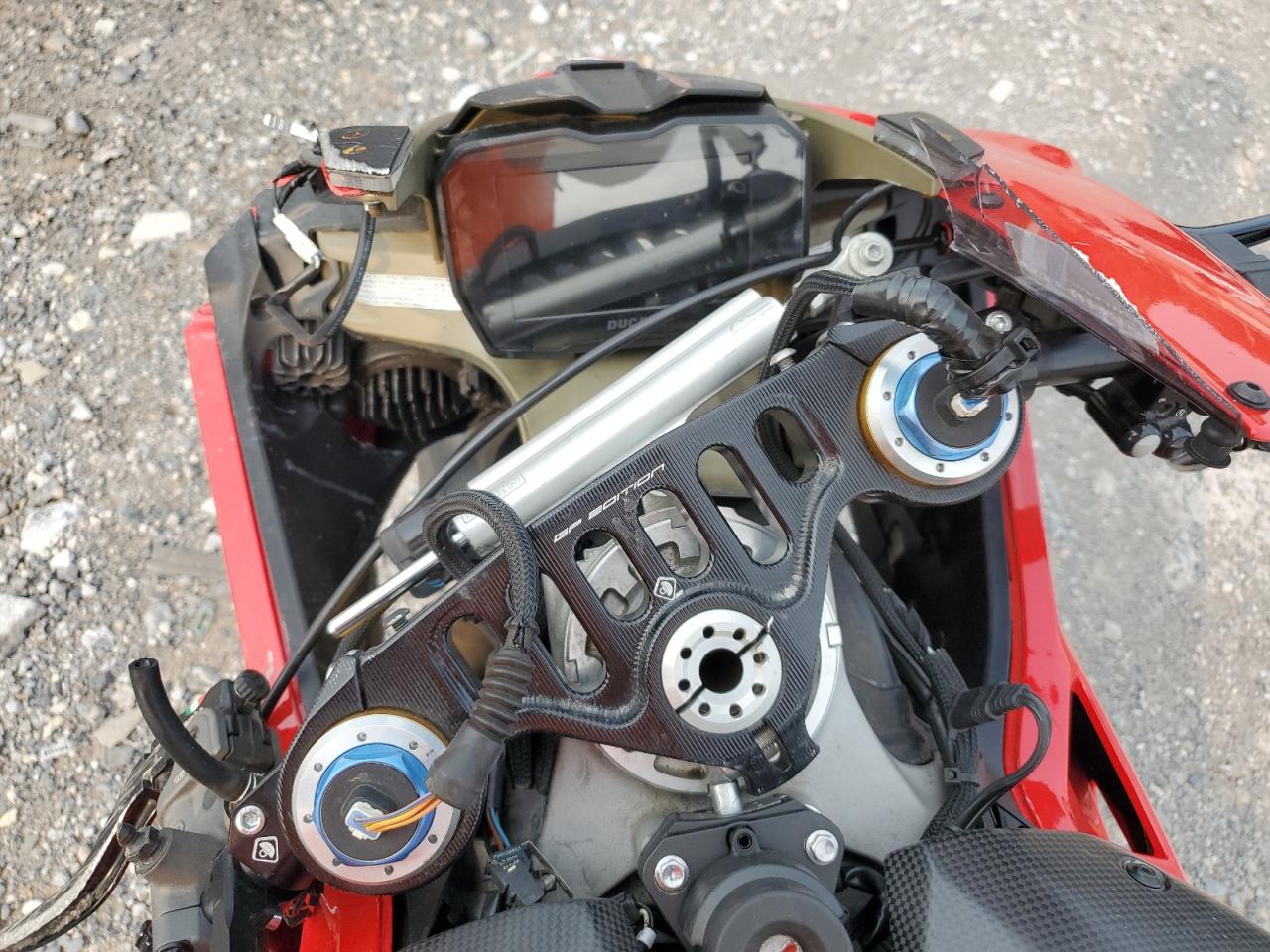 2018 Ducati Panigale V4 VIN: ZDMDAGNW8JB002612 Lot: 71449585