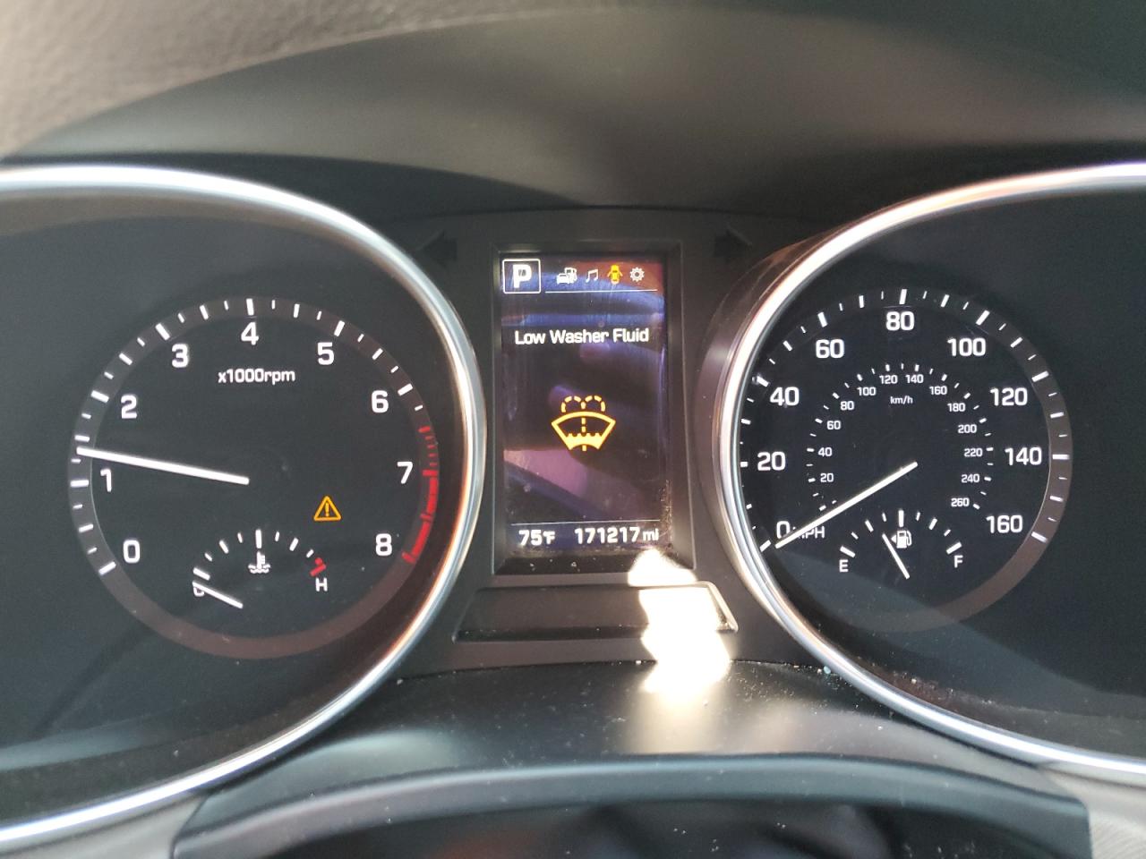 2017 Hyundai Santa Fe Se VIN: KM8SN4HFXHU236925 Lot: 80836965
