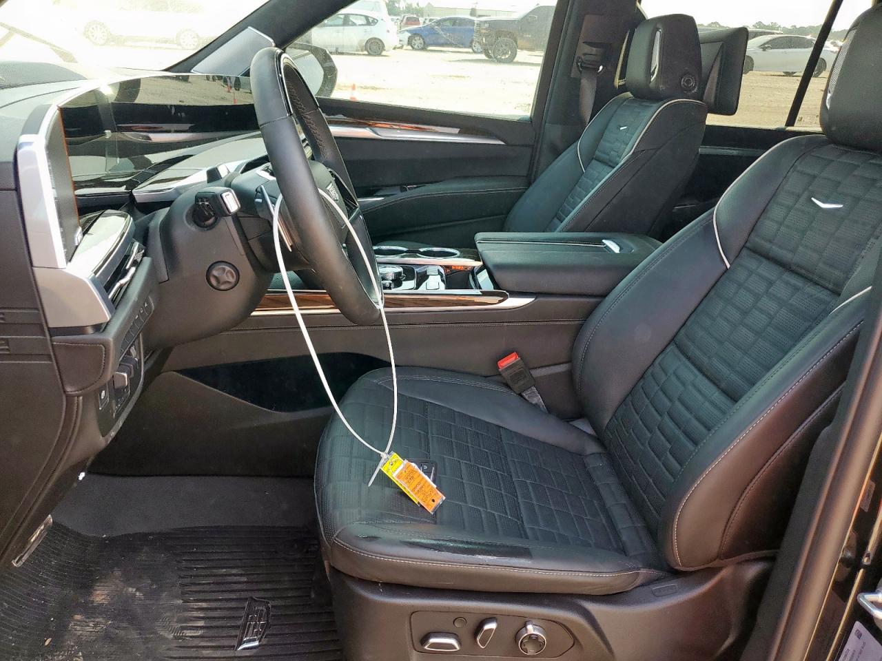 2025 Cadillac Escalade Sport Platinum VIN: 1GYS9GRL0SR192579 Lot: 80912495