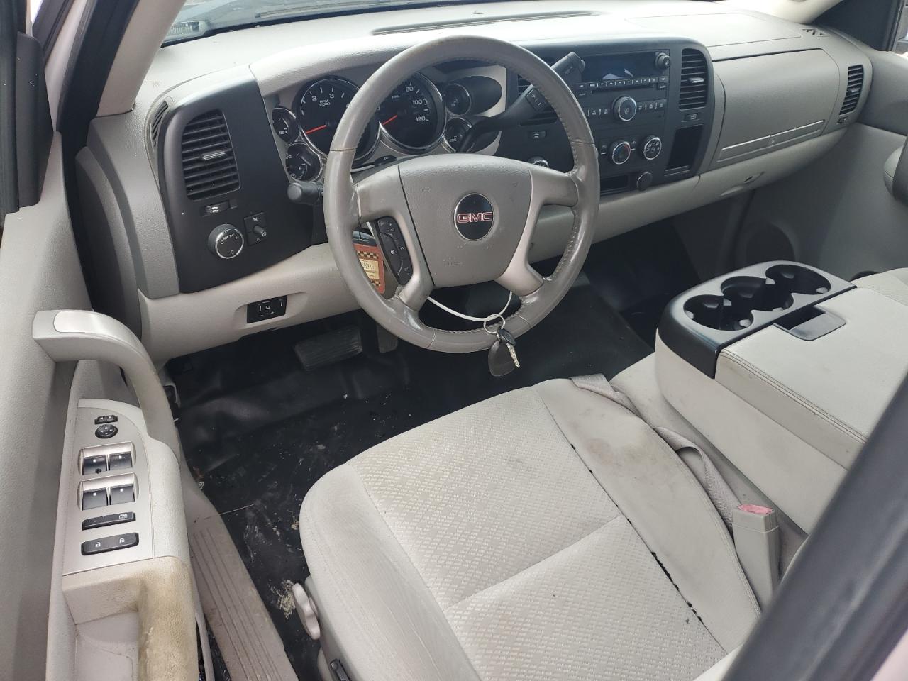 2008 GMC Sierra K3500 VIN: 1GTJK39618E138989 Lot: 81146195