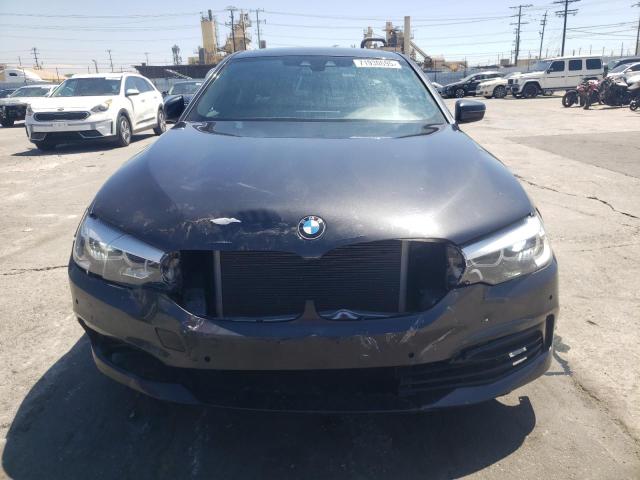  BMW 5 SERIES 2019 Серый