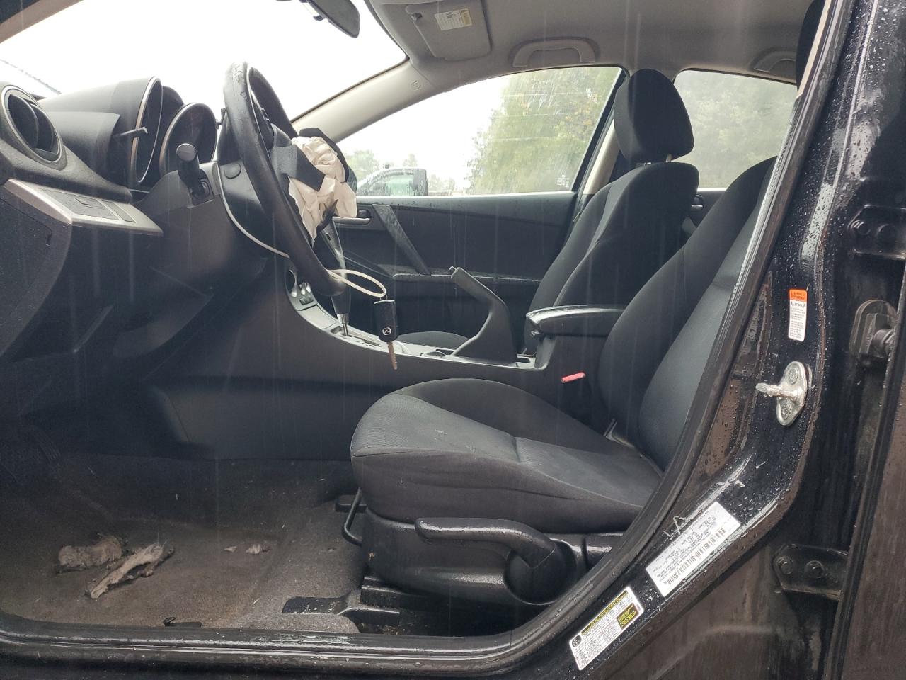 2011 Mazda 3 I VIN: JM1BL1VFXB1438377 Lot: 84294965