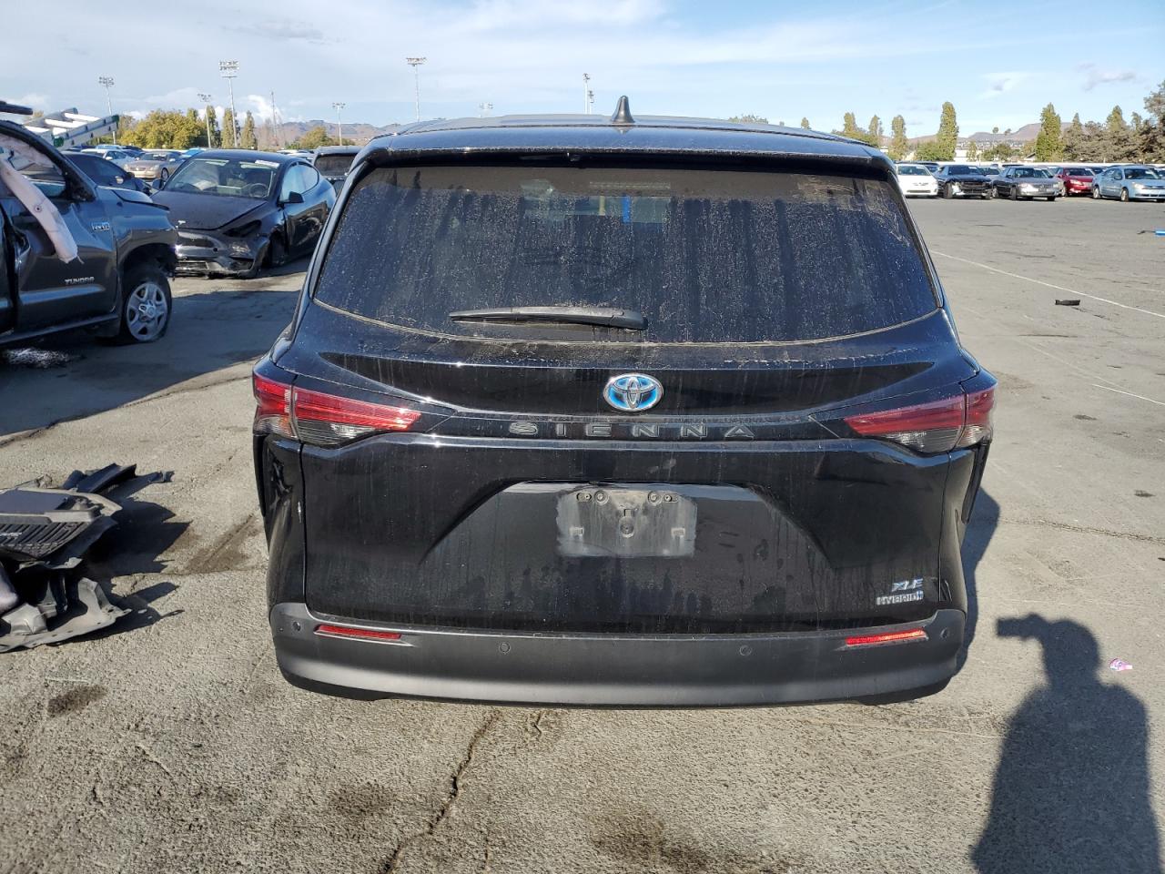 2021 Toyota Sienna Xle VIN: 5TDYRKEC0MS018024 Lot: 71196315