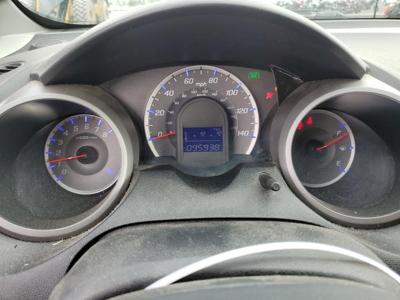 2011 Honda Fit VIN: JHMGE8H33BC010664 Lot: 81348955