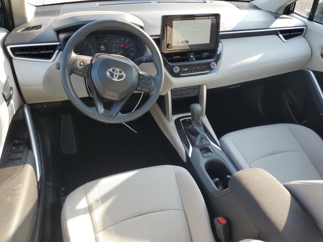 2025 Toyota Corolla Cross L VIN: 7MUAAAAG7SV147943 Lot: 81307435