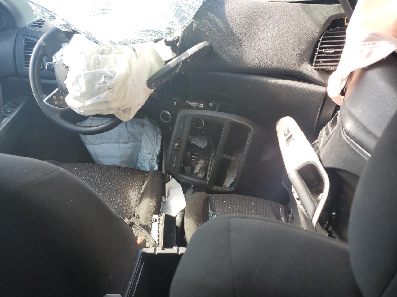 2018 Mitsubishi Outlander Sport Es VIN: JA4AR3AU1JU020940 Lot: 81755895