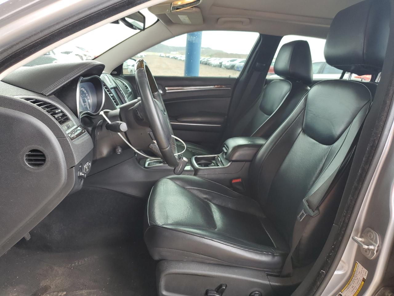 2016 Chrysler 300C VIN: 2C3CCAEG1GH156364 Lot: 81431715