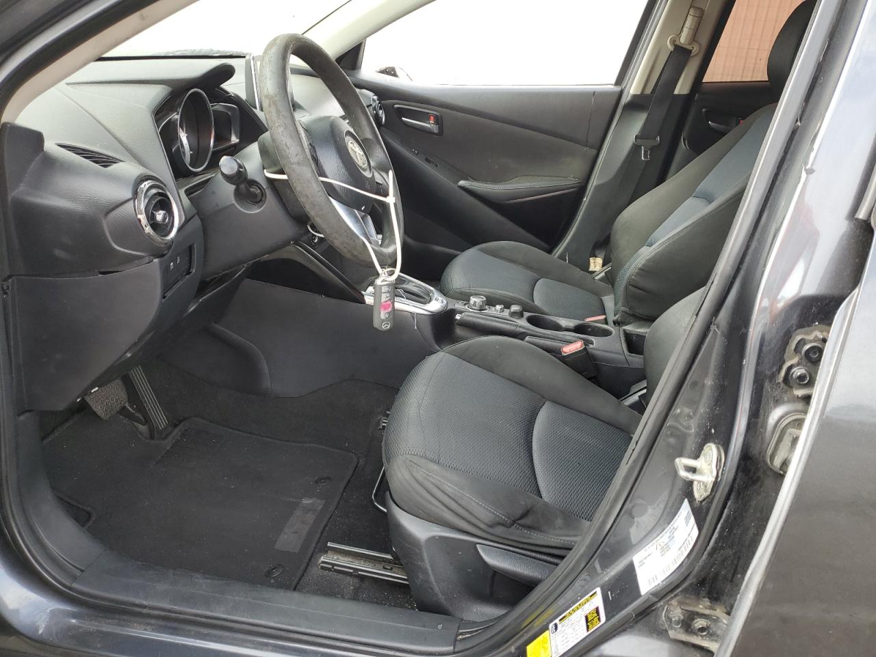 2017 Toyota Yaris Ia VIN: 3MYDLBYV0HY160113 Lot: 81446985