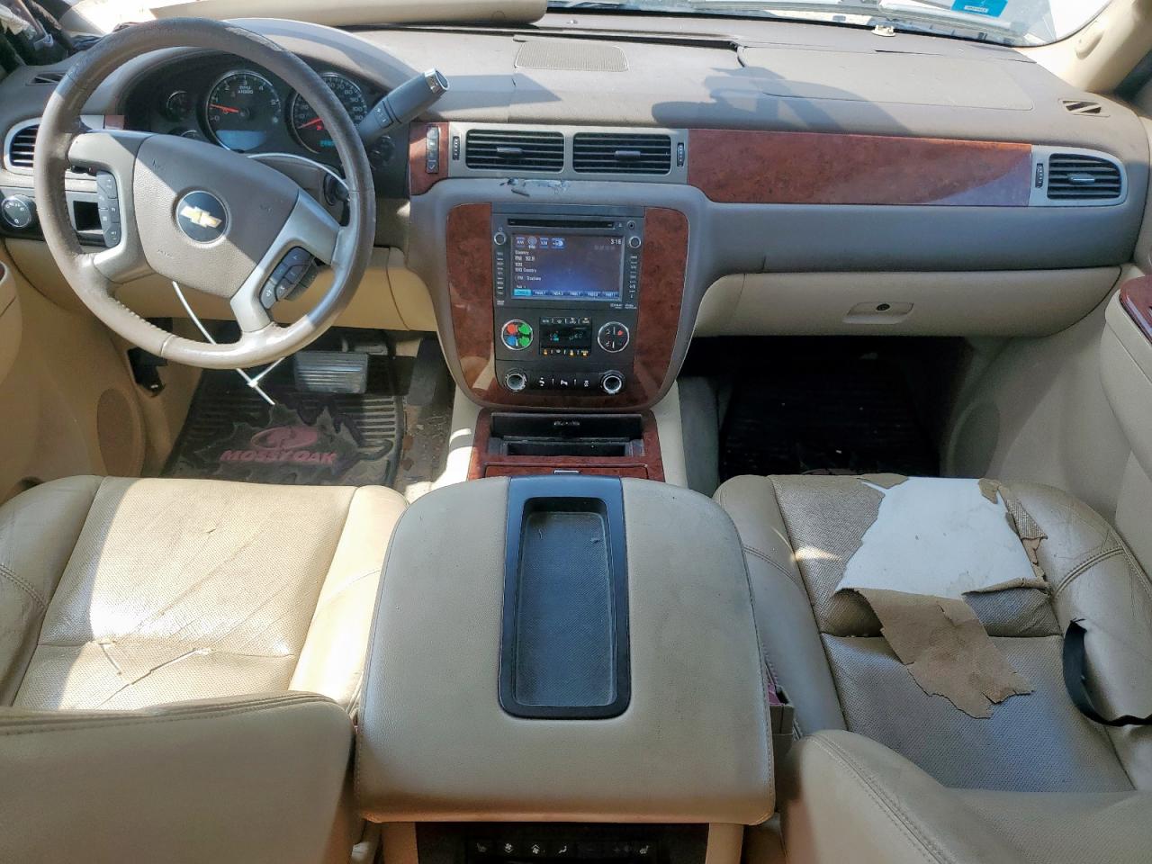 2014 Chevrolet Suburban C1500 Ltz VIN: 1GNSCKE09ER236550 Lot: 81060645