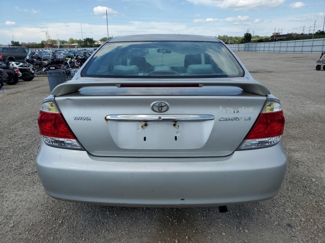 2005 Toyota Camry Le VIN: 4T1BE32K25U547776 Lot: 71268495