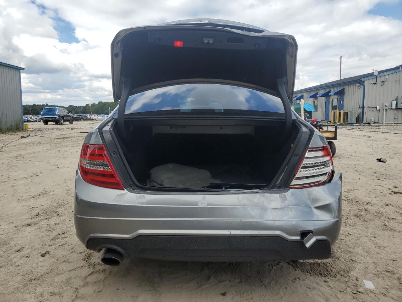 2013 Mercedes-Benz C 250 VIN: WDDGF4HB5DA771327 Lot: 83956385