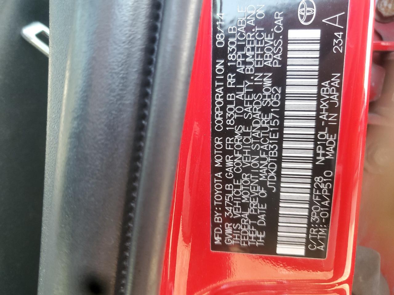 2014 Toyota Prius C VIN: JTDKDTB31E1571052 Lot: 81628585