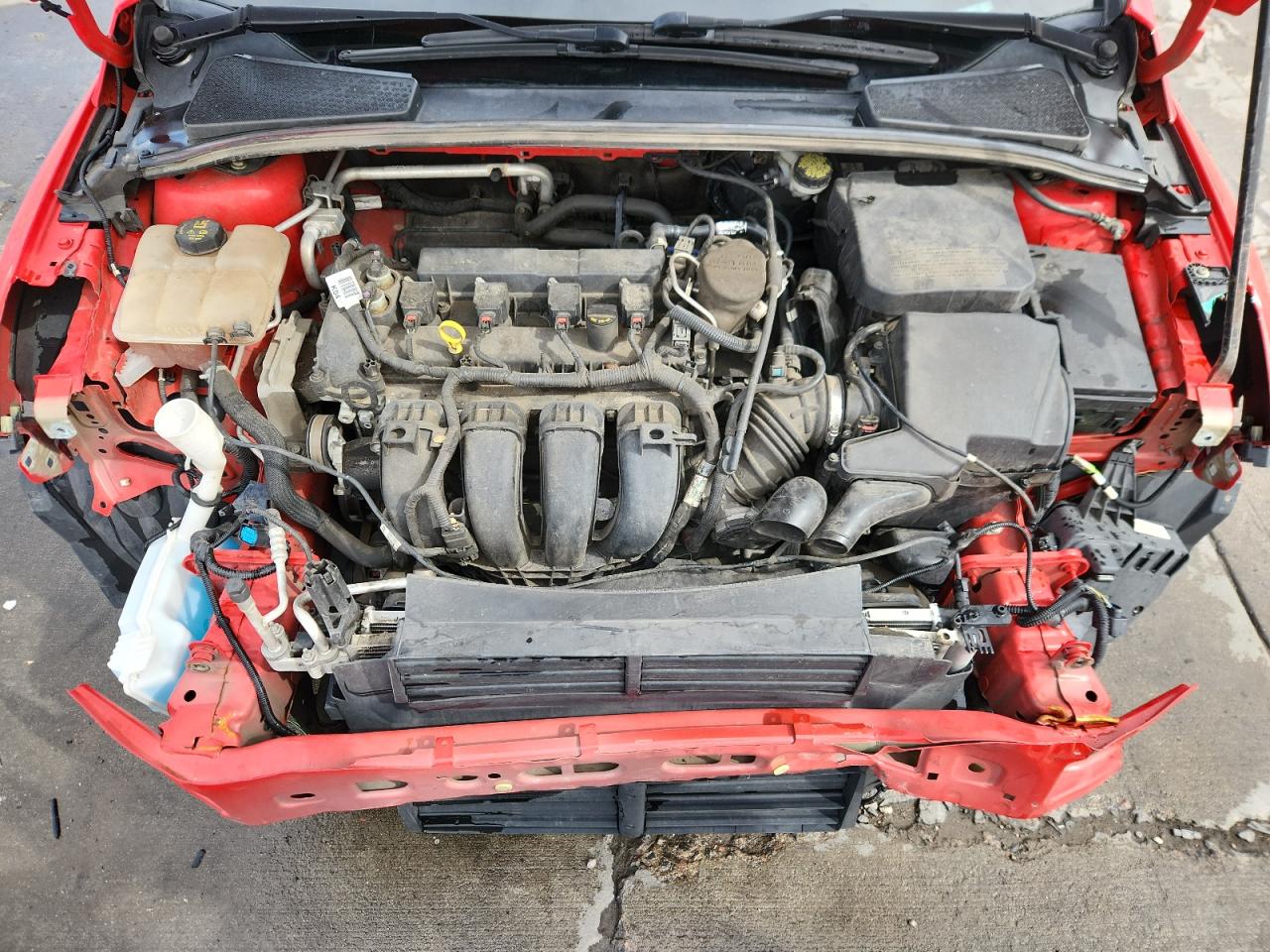 2014 Ford Focus Se VIN: 1FADP3F20EL439427 Lot: 81667635