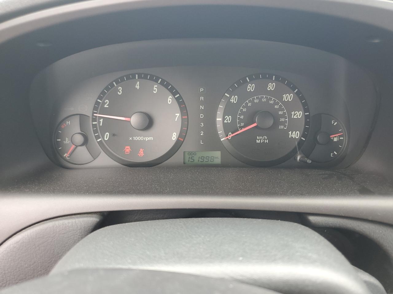 2004 Hyundai Elantra Gls VIN: KMHDN46D64U819609 Lot: 81123875