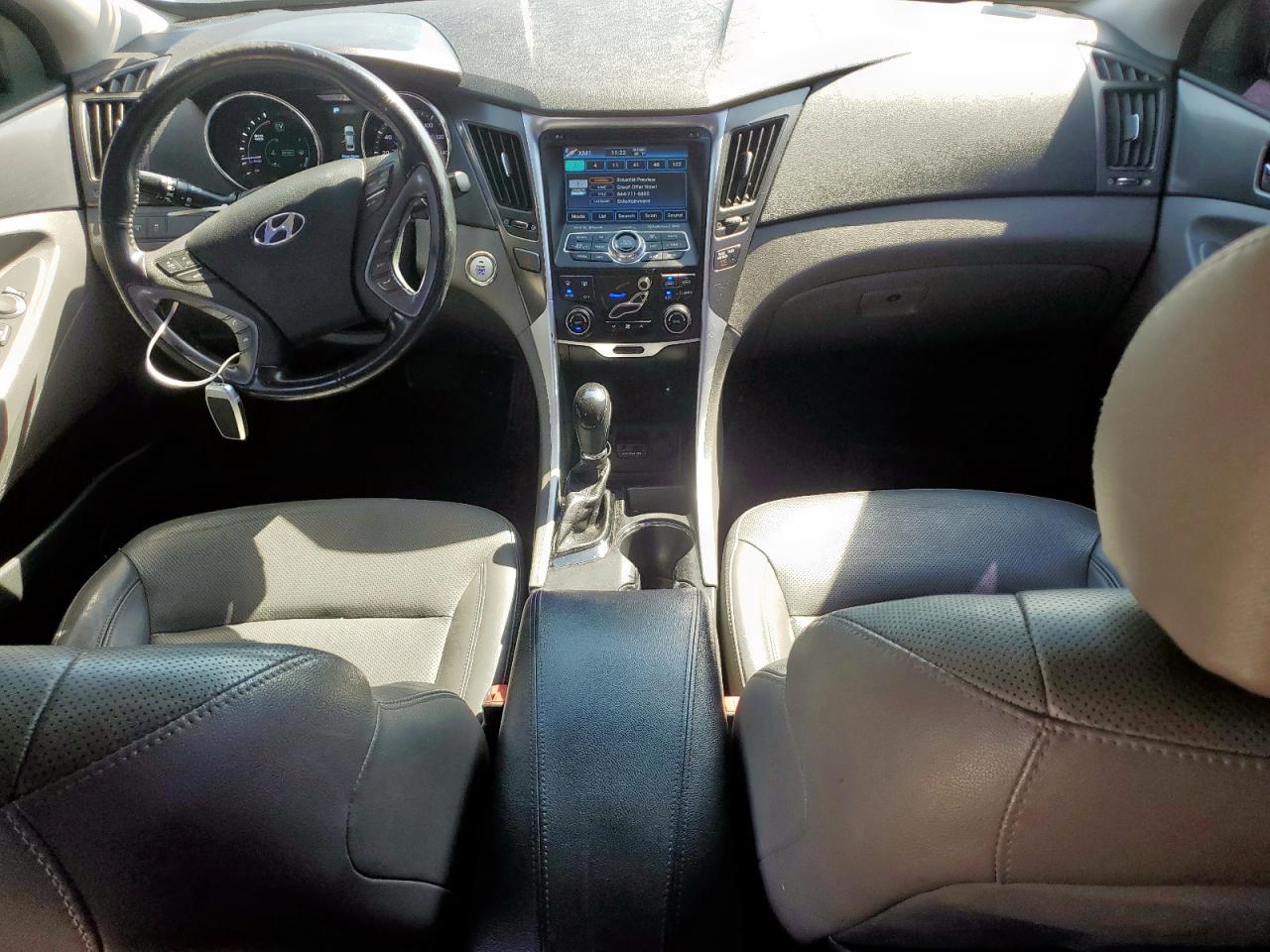 2013 Hyundai Sonata Hybrid VIN: KMHEC4A49DA099306 Lot: 84017325