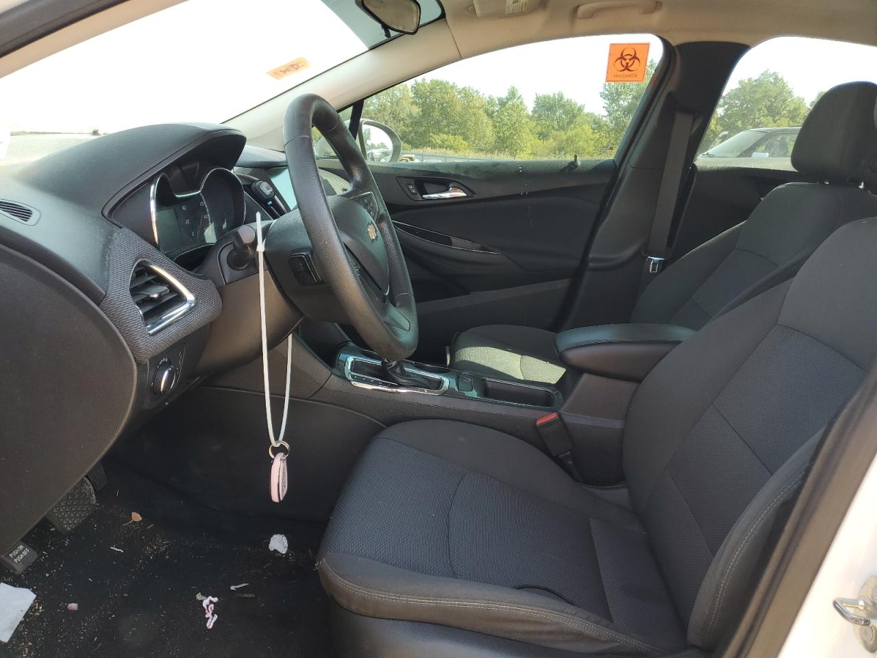 2018 Chevrolet Cruze Lt VIN: 1G1BE5SM6J7157203 Lot: 84371575