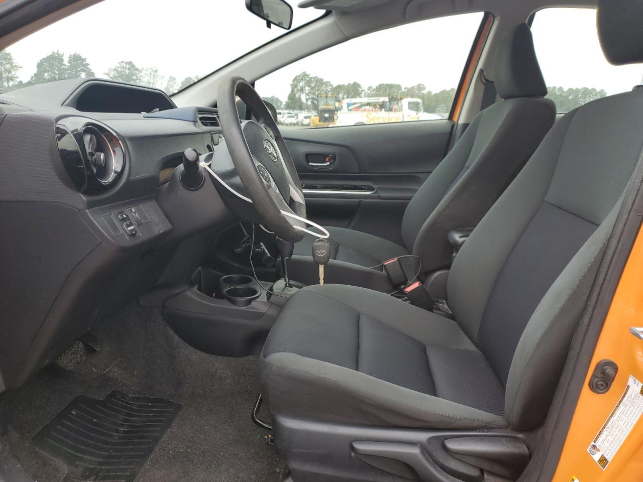 2015 Toyota Prius C VIN: JTDKDTB38F1089647 Lot: 84763735