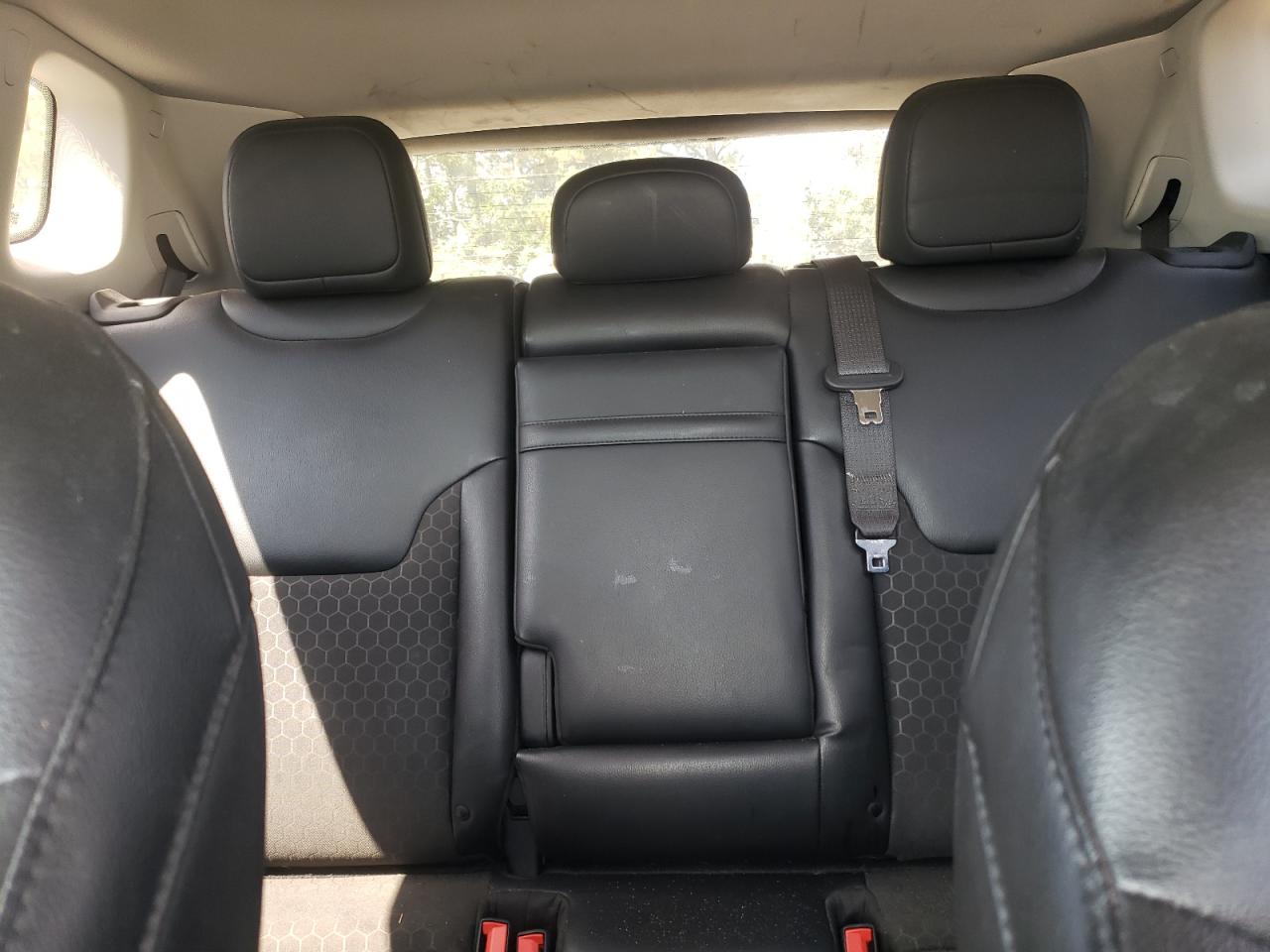 2019 Jeep Compass Latitude VIN: 3C4NJDBB8KT630198 Lot: 80521605