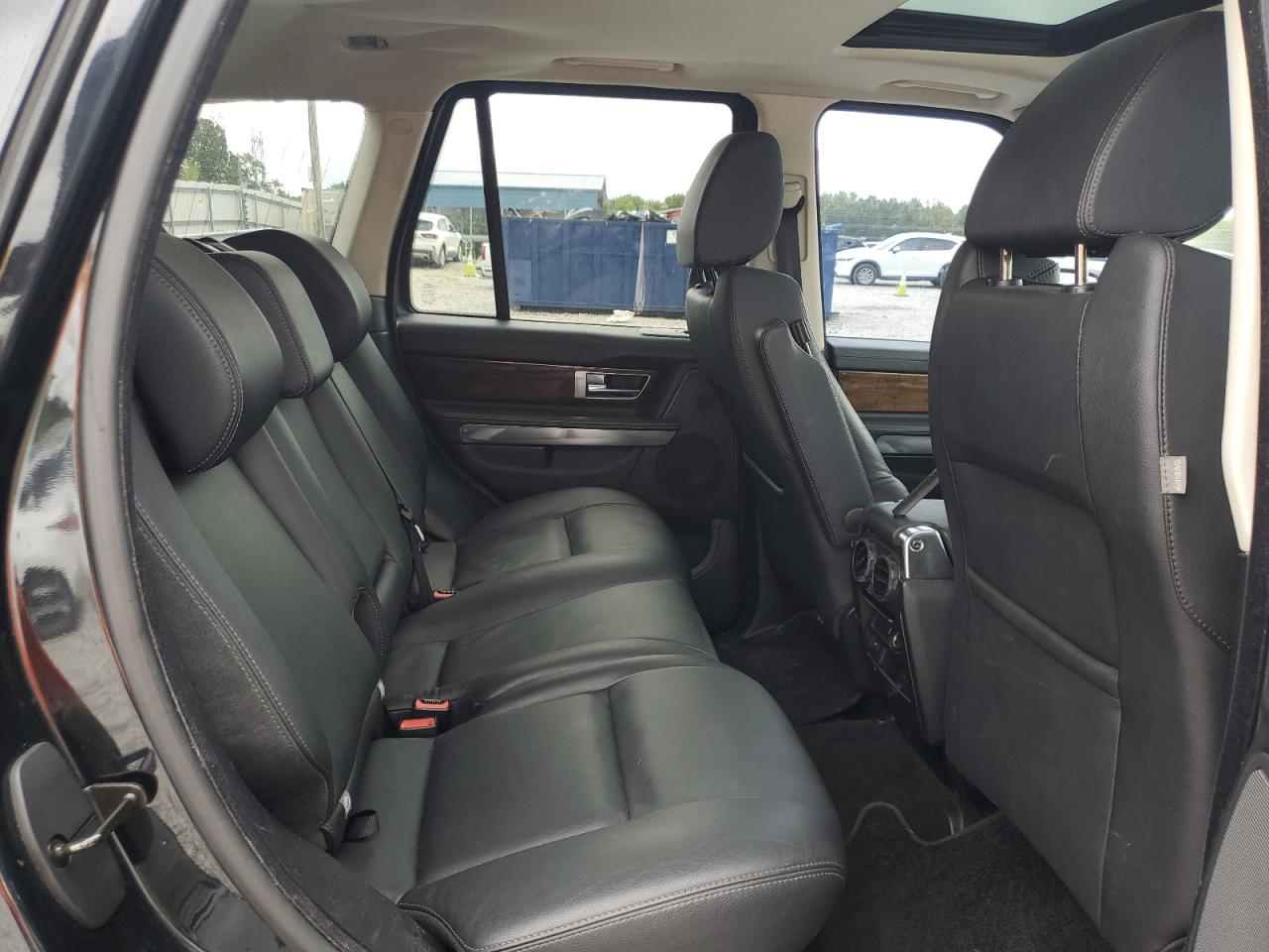 2011 Land Rover Range Rover Sport Hse VIN: SALSF2D48BA711614 Lot: 82123155
