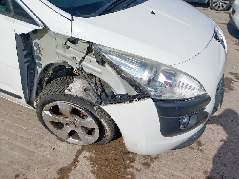 2013 PEUGEOT 3008 1.6 HDI 115 ACTIVE II 5DR