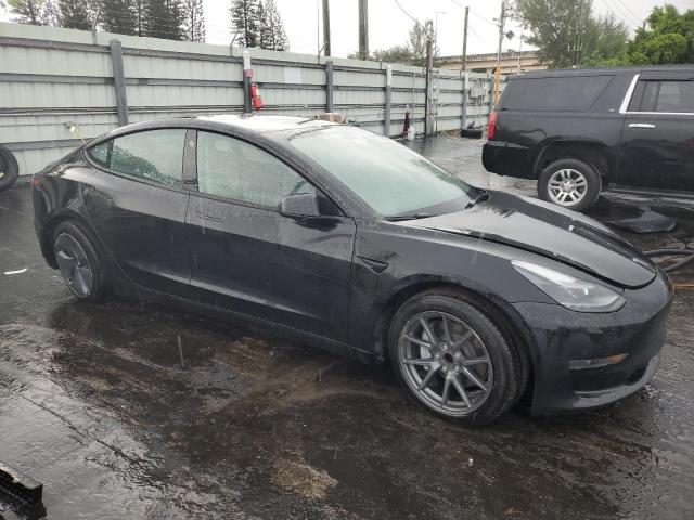  TESLA MODEL 3 2023 Czarny