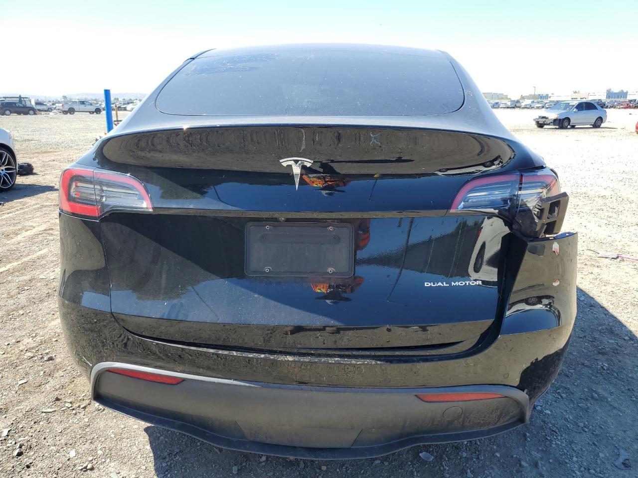 2022 Tesla Model Y VIN: 7SAYGDEE8NF345735 Lot: 81699145