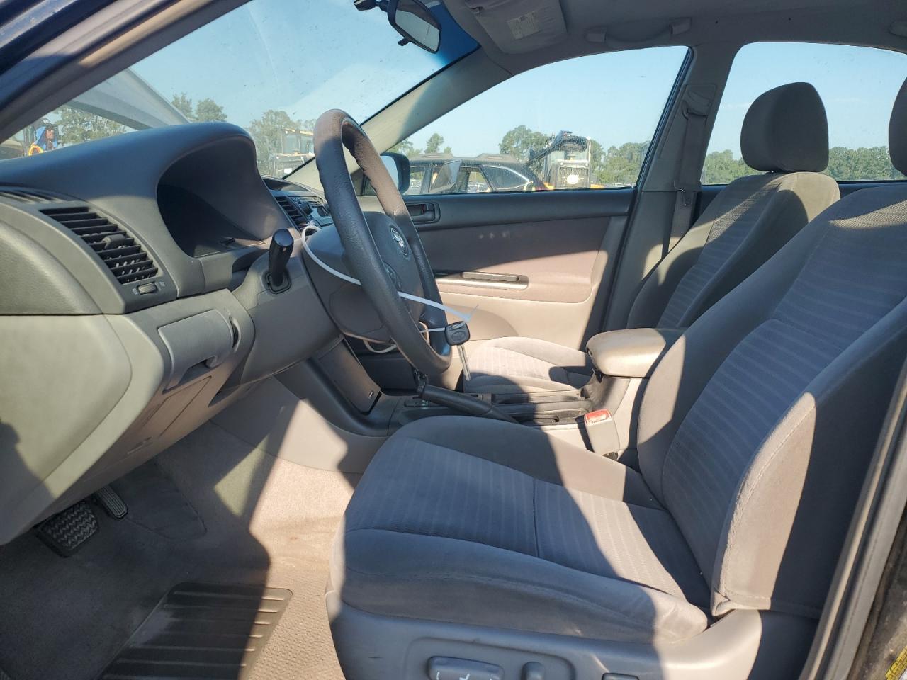 2005 Toyota Camry Le VIN: 4T1BE32K35U406845 Lot: 71535565