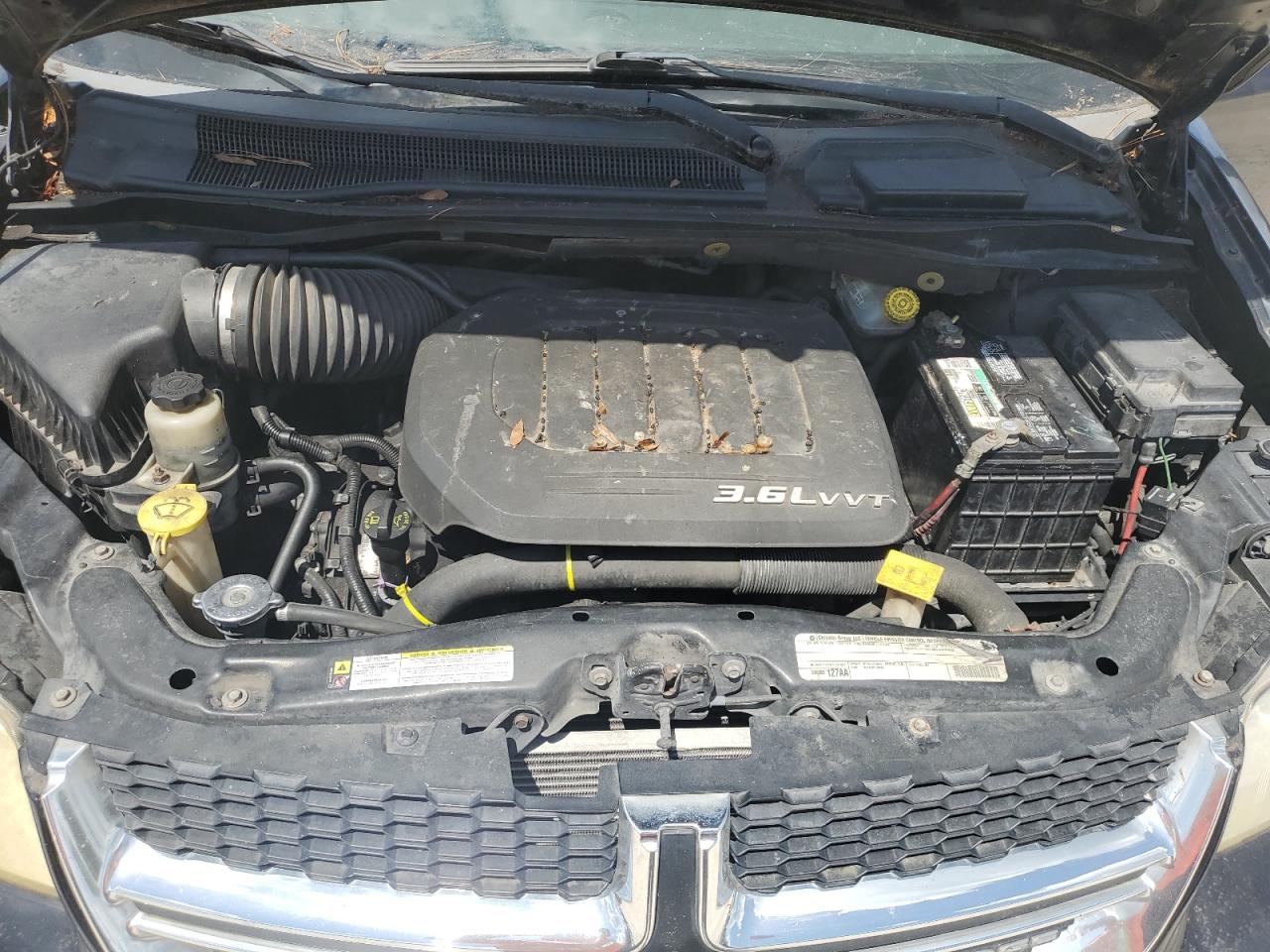 2011 Dodge Grand Caravan Crew VIN: 2D4RN5DG2BR606571 Lot: 80439005