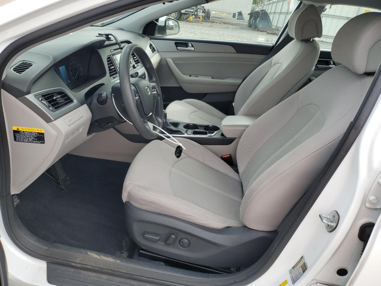 2015 Hyundai Sonata Se VIN: 5NPE24AF2FH030980 Lot: 80681795